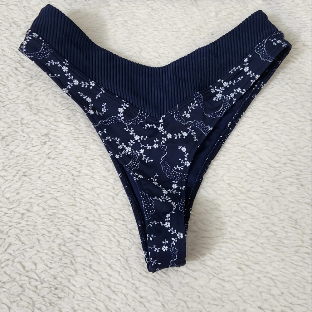 frankie bikinis